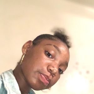 Meet your Posher, Dayani